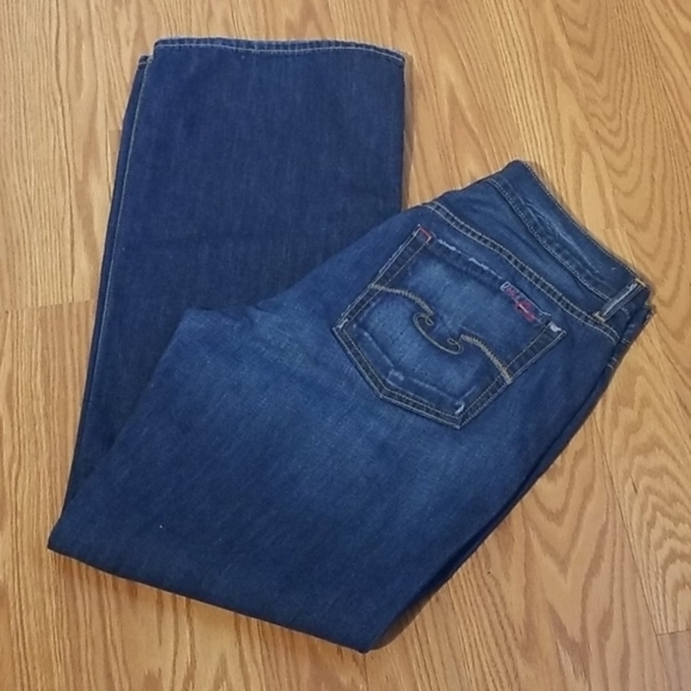 Blue‎ cult Jean's size 32